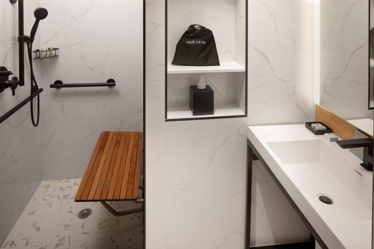 Hotel Indigo Nyc Downtown - Wall Street By Ihg New York Bagian luar foto