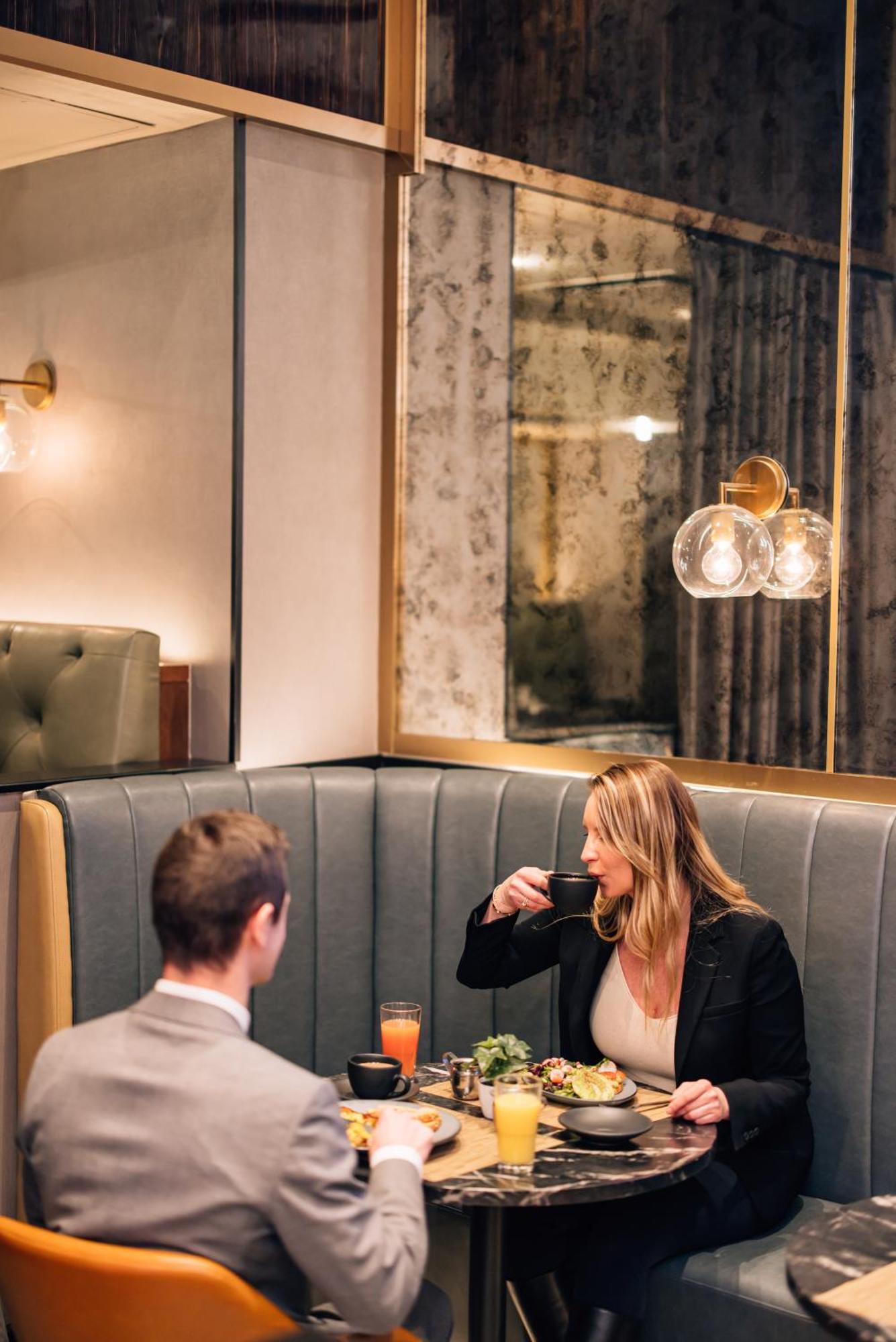 Hotel Indigo Nyc Downtown - Wall Street By Ihg New York Bagian luar foto